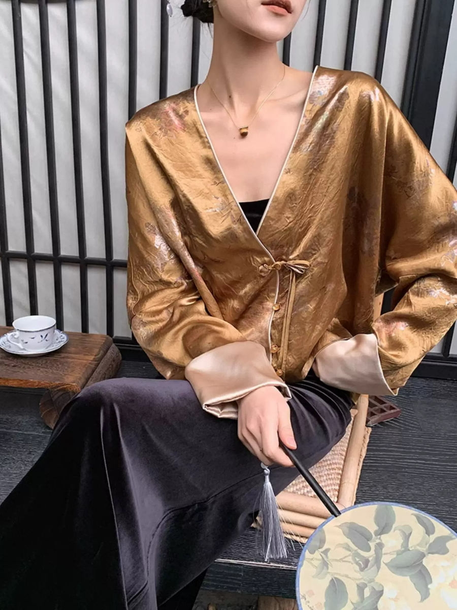 Yu Bo Binding Sleeve Floral Cardigan Top