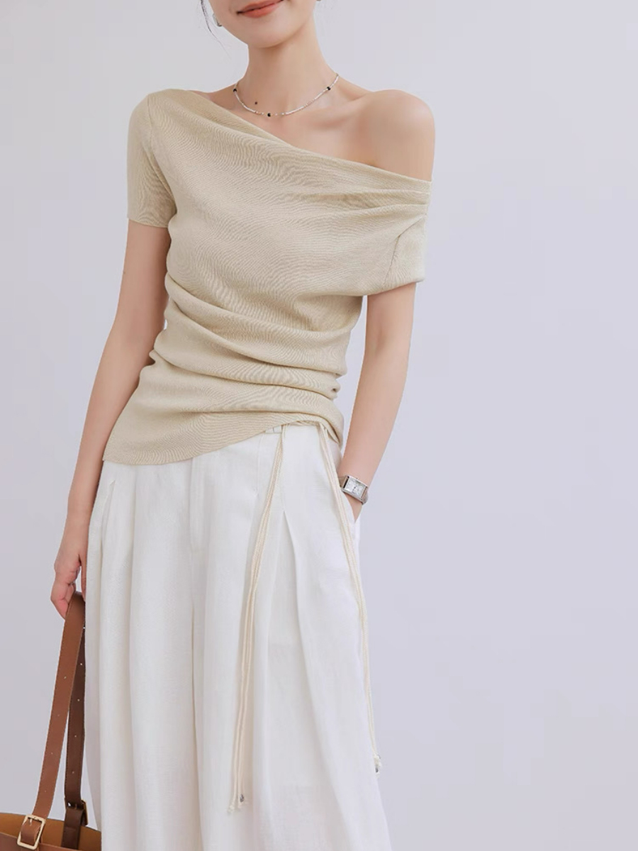 Mandya Mid Sleeve One Shoulder Top