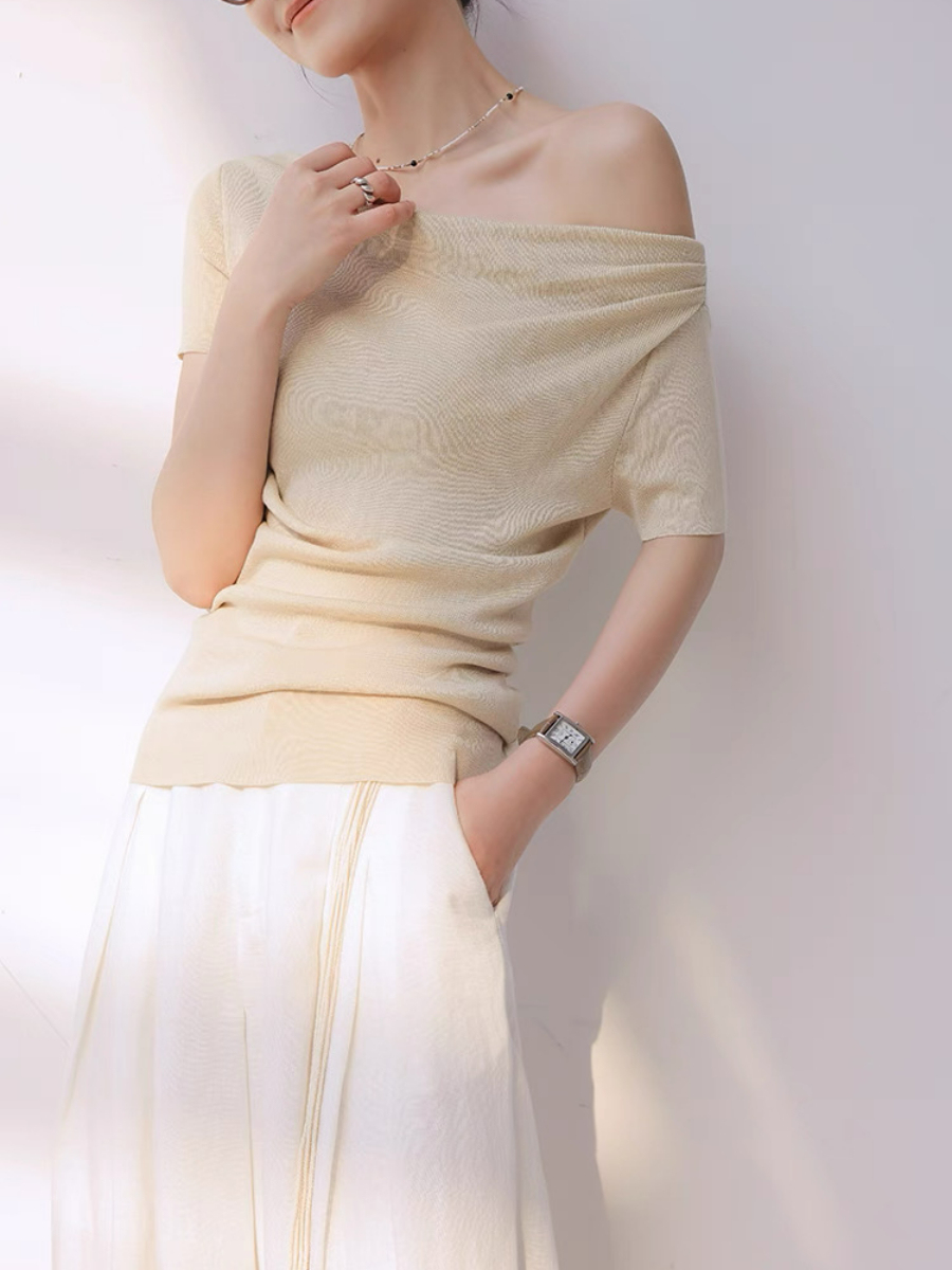 Mandya Mid Sleeve One Shoulder Top