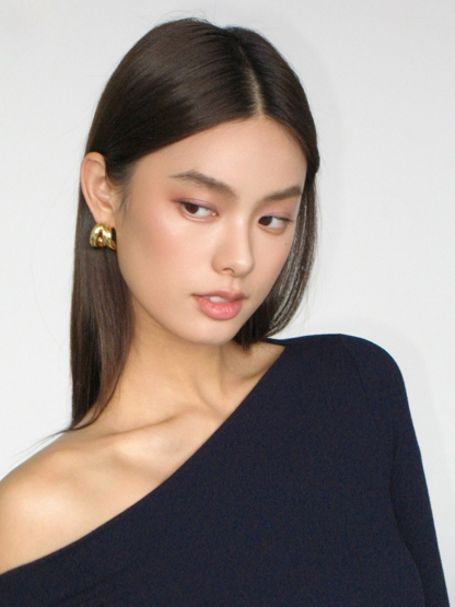 Brennda One Shoulder Top-The Black Bow-