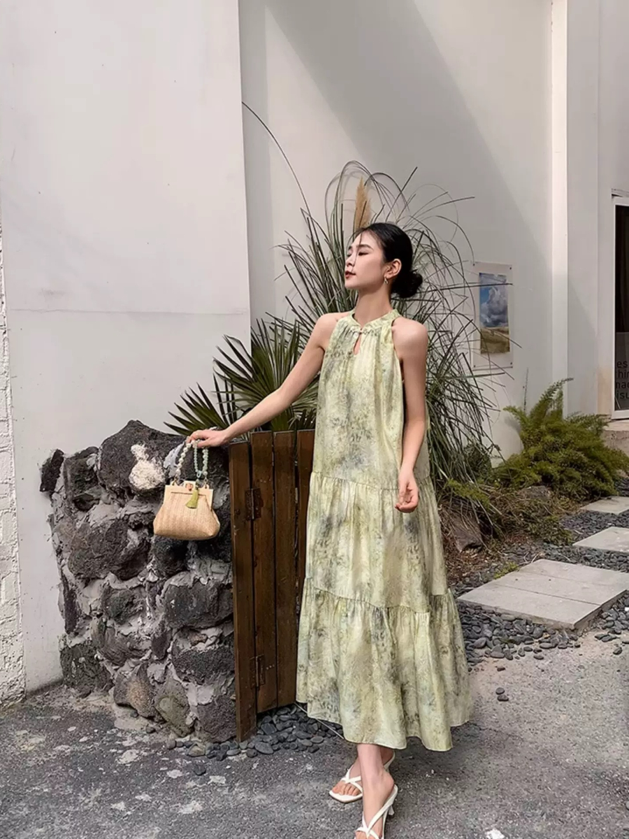 Yu Ceng Halter Neck Back Ribbon Tie Dress