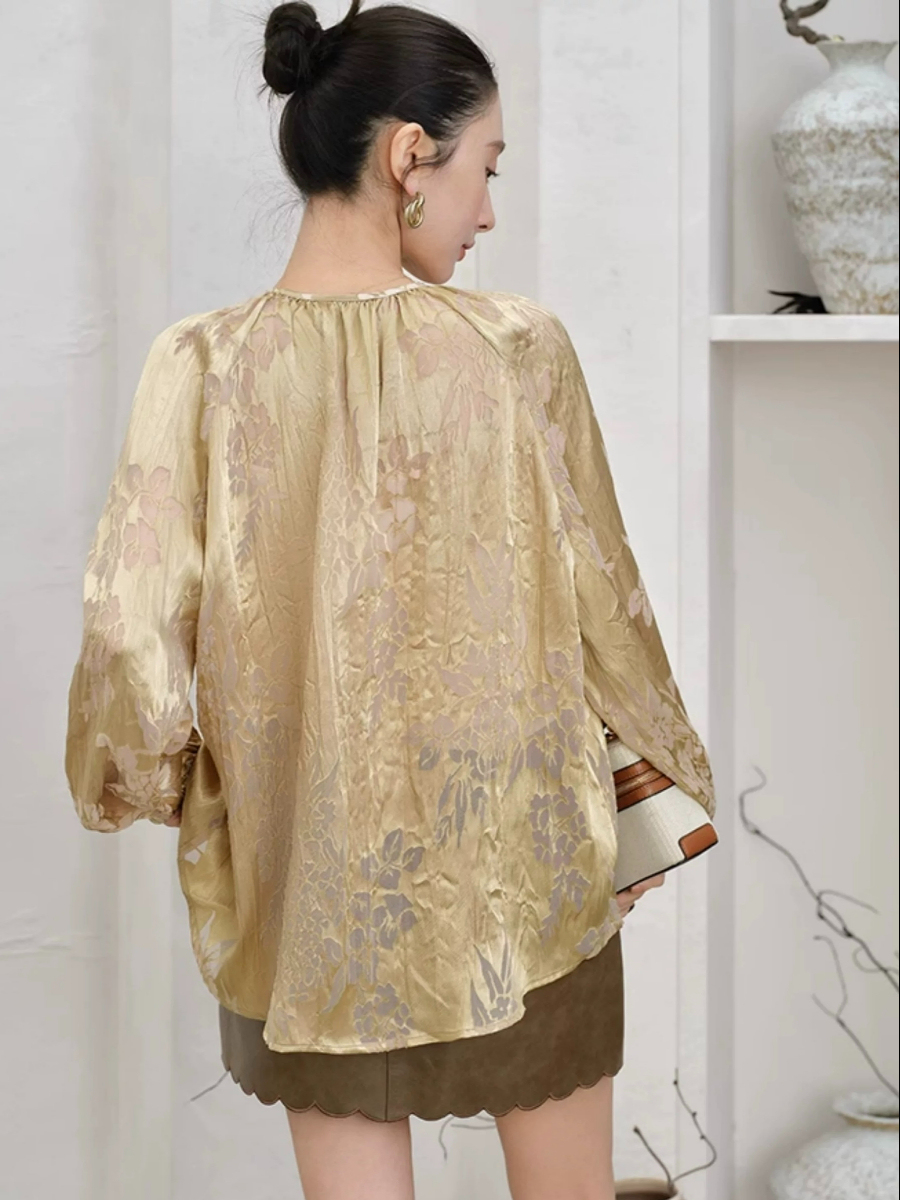 Yu Ding Puff Sleeve Delicate Top