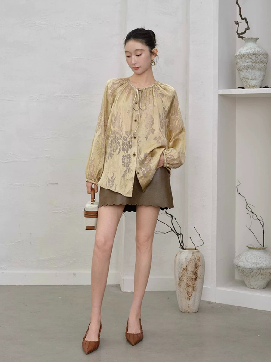 Yu Ding Puff Sleeve Delicate Top