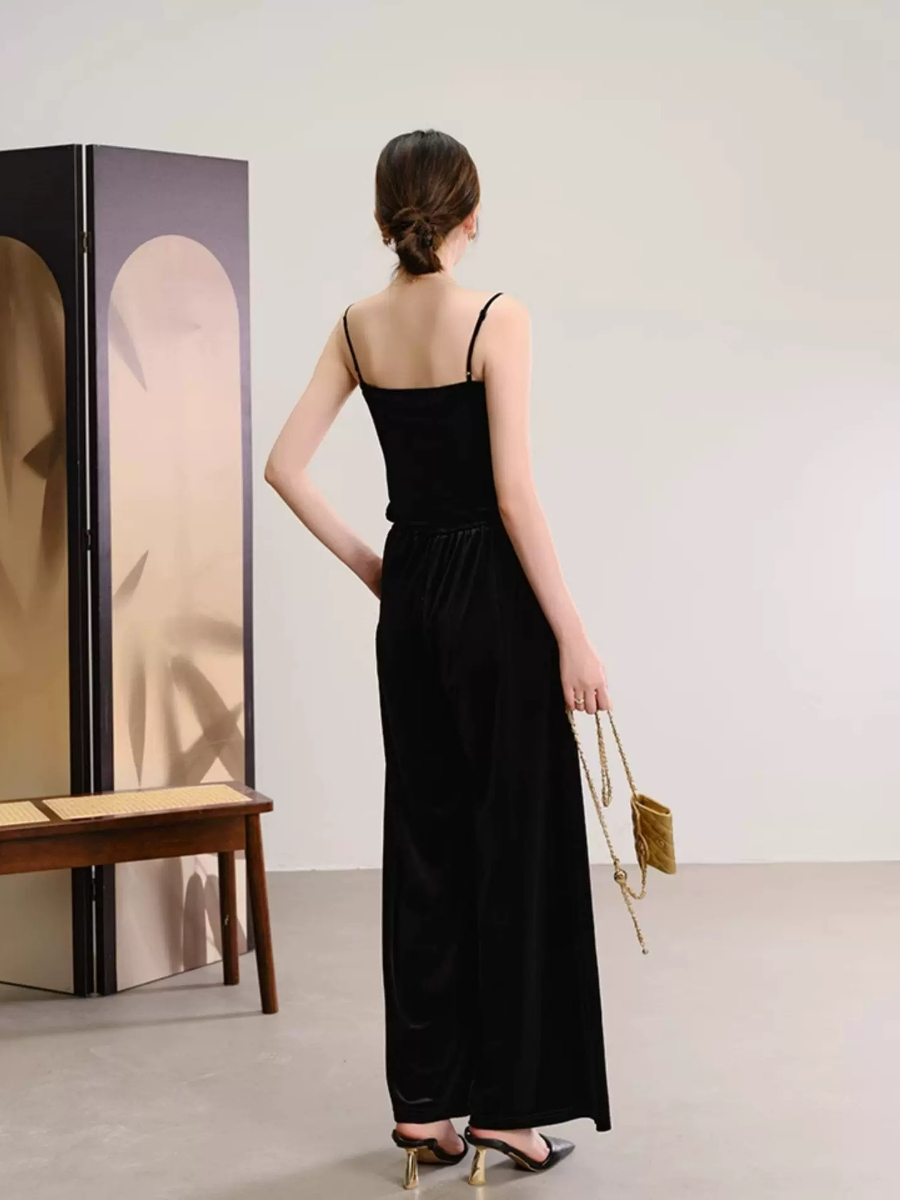 Yu Ee Velvet Cami Top & Pants