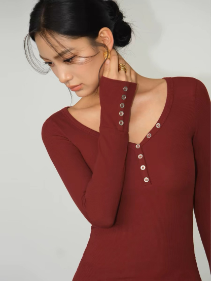 Becky Buttoned Long Sleeve Knit Top-The Black Bow-