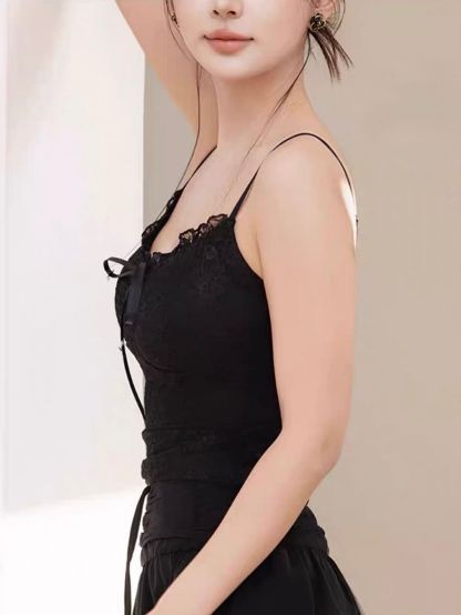 Emmy Lacey Padded Top
