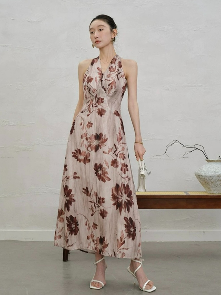 Ye En Halter Neck Floral Dress