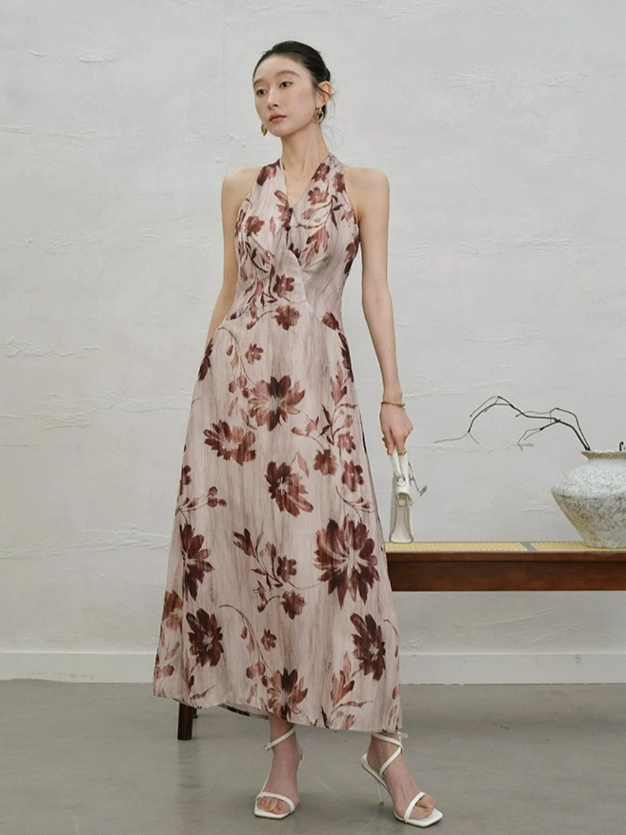 Ye En Halter Neck Floral Dress