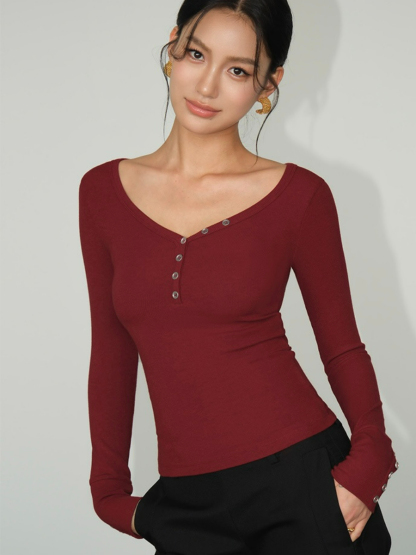 Becky Buttoned Long Sleeve Knit Top-The Black Bow-