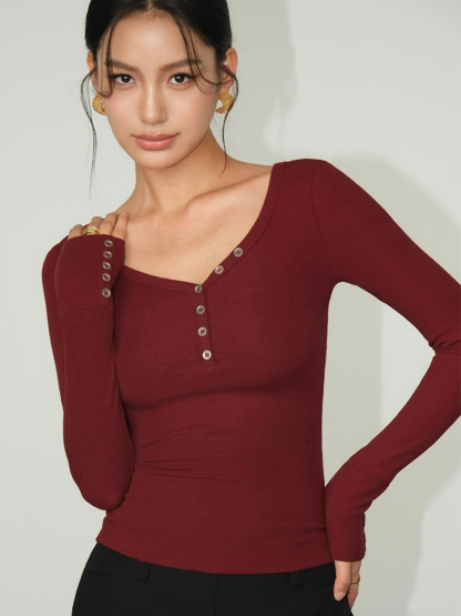 Becky Buttoned Long Sleeve Knit Top-The Black Bow-
