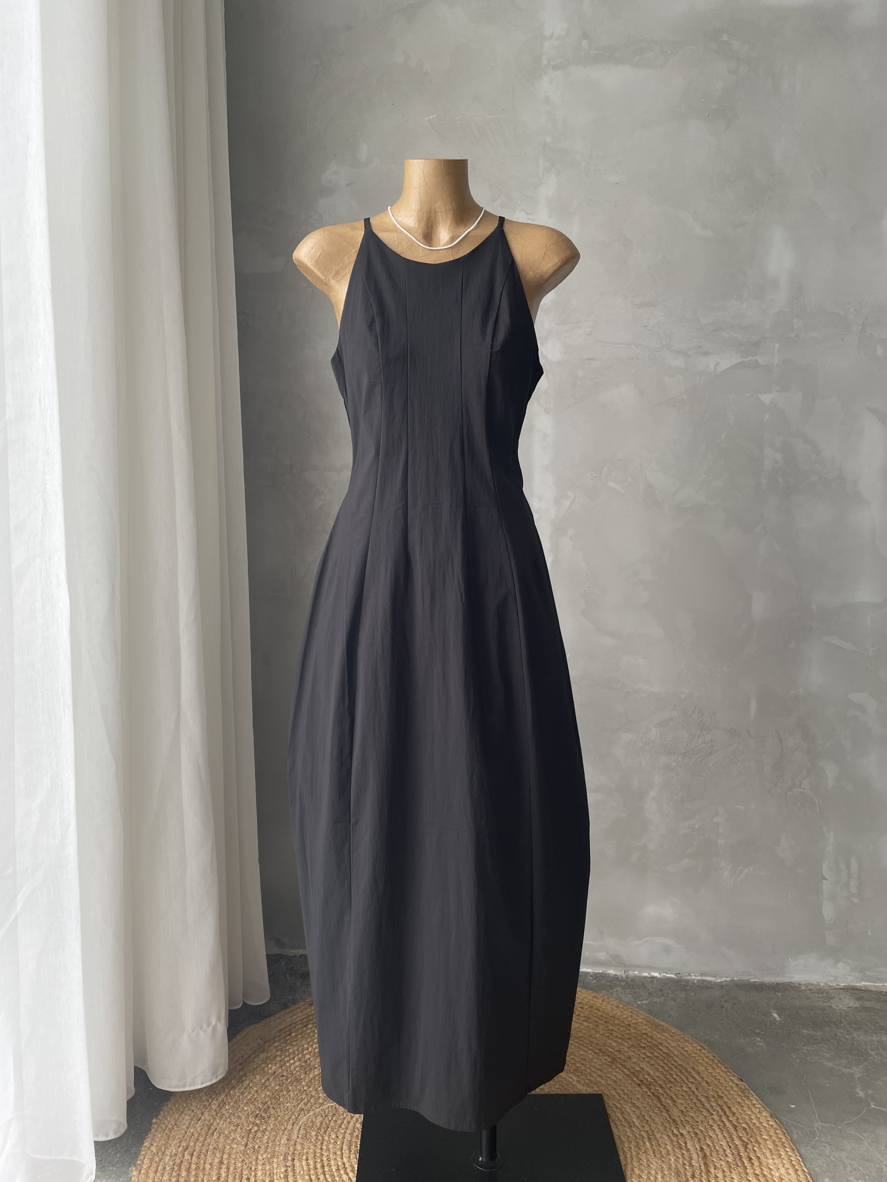 Keyla Halter Neck Dress with Pocket-The Black Bow-