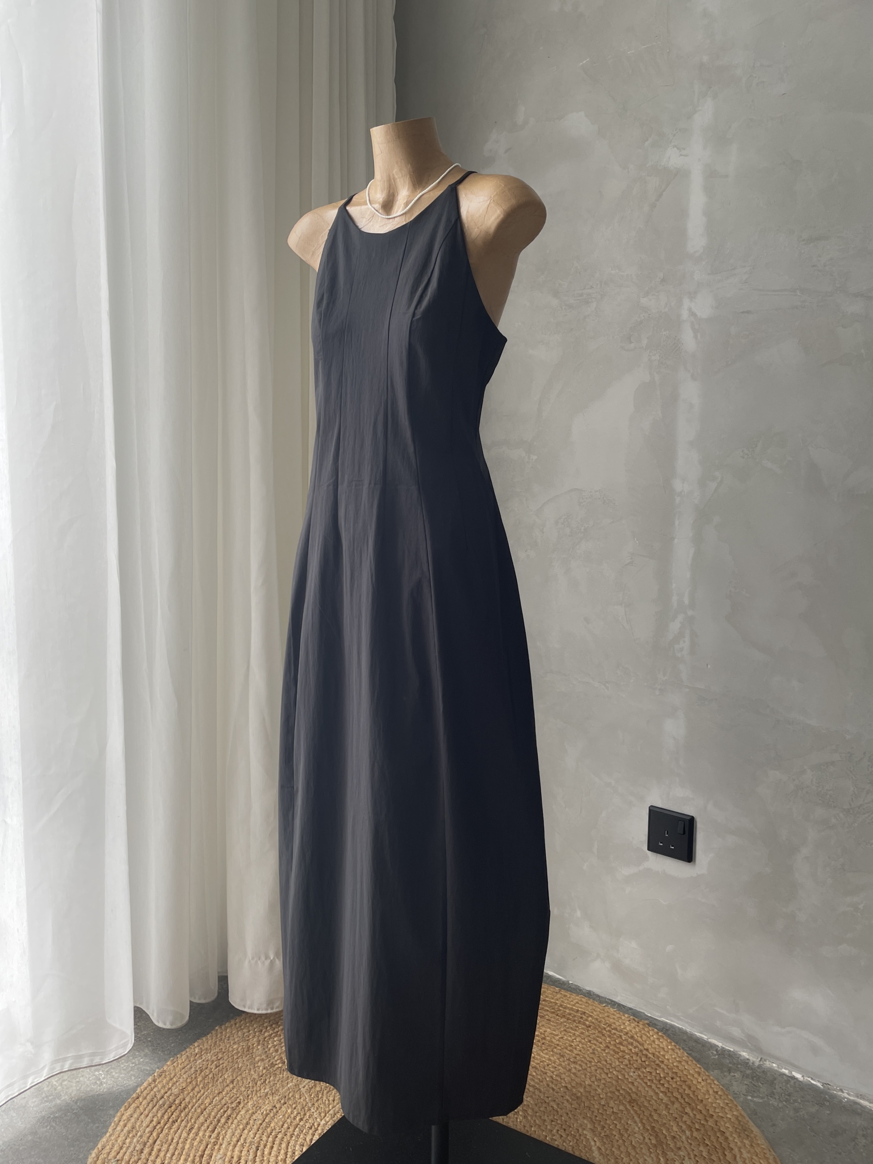 Keyla Halter Neck Dress with Pocket-The Black Bow-