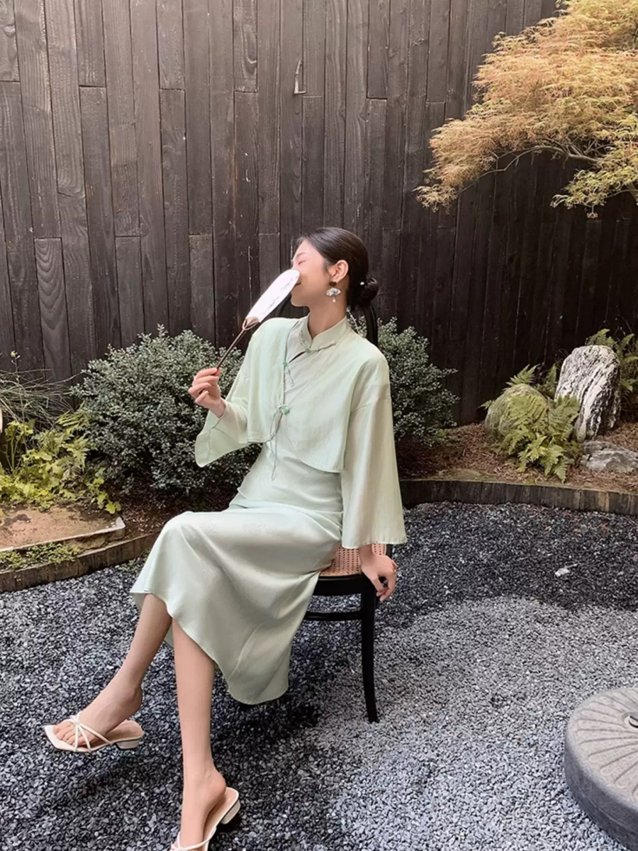 Yu Fei A-Line Cheongsam