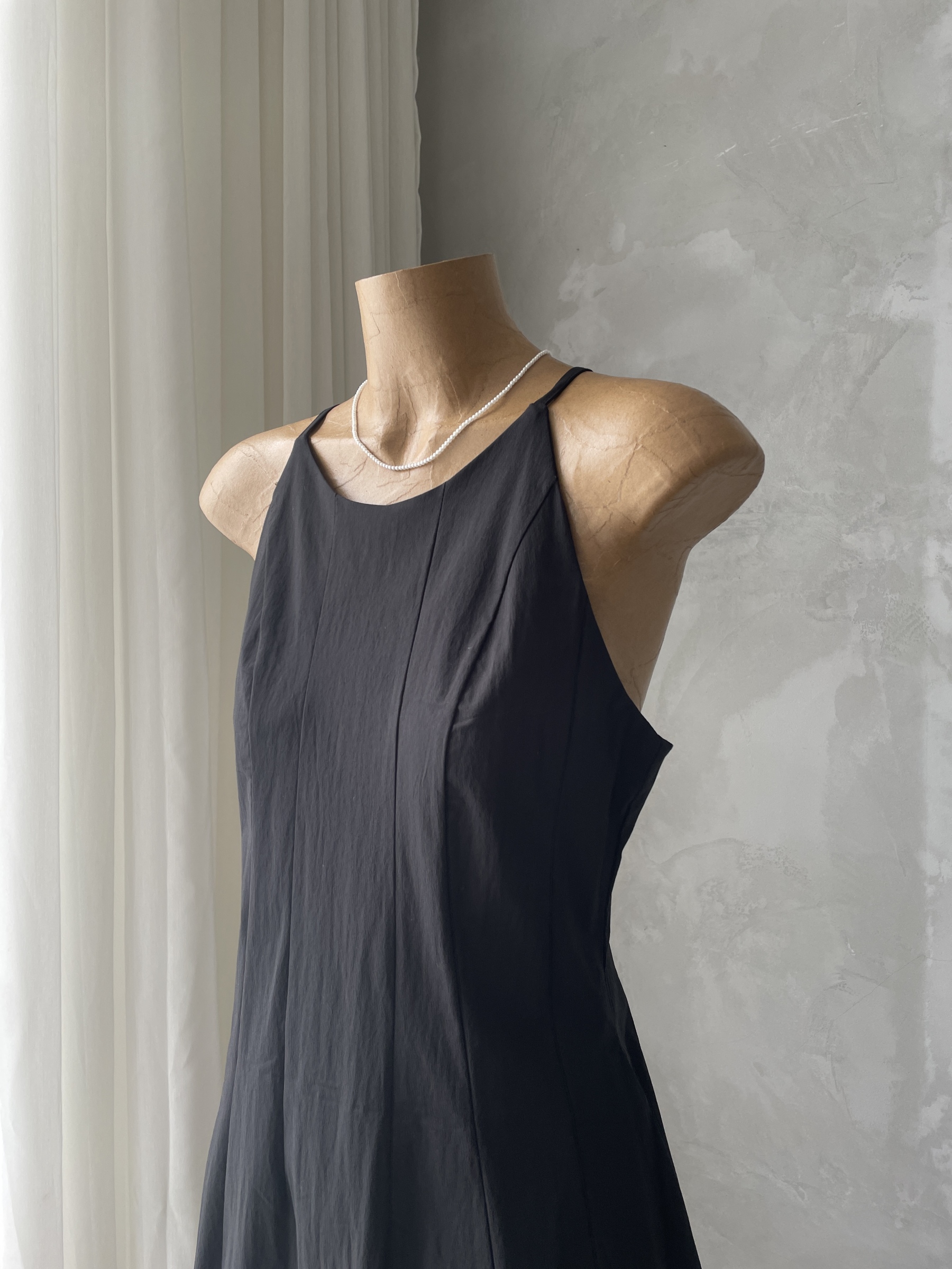 Keyla Halter Neck Dress with Pocket-The Black Bow-