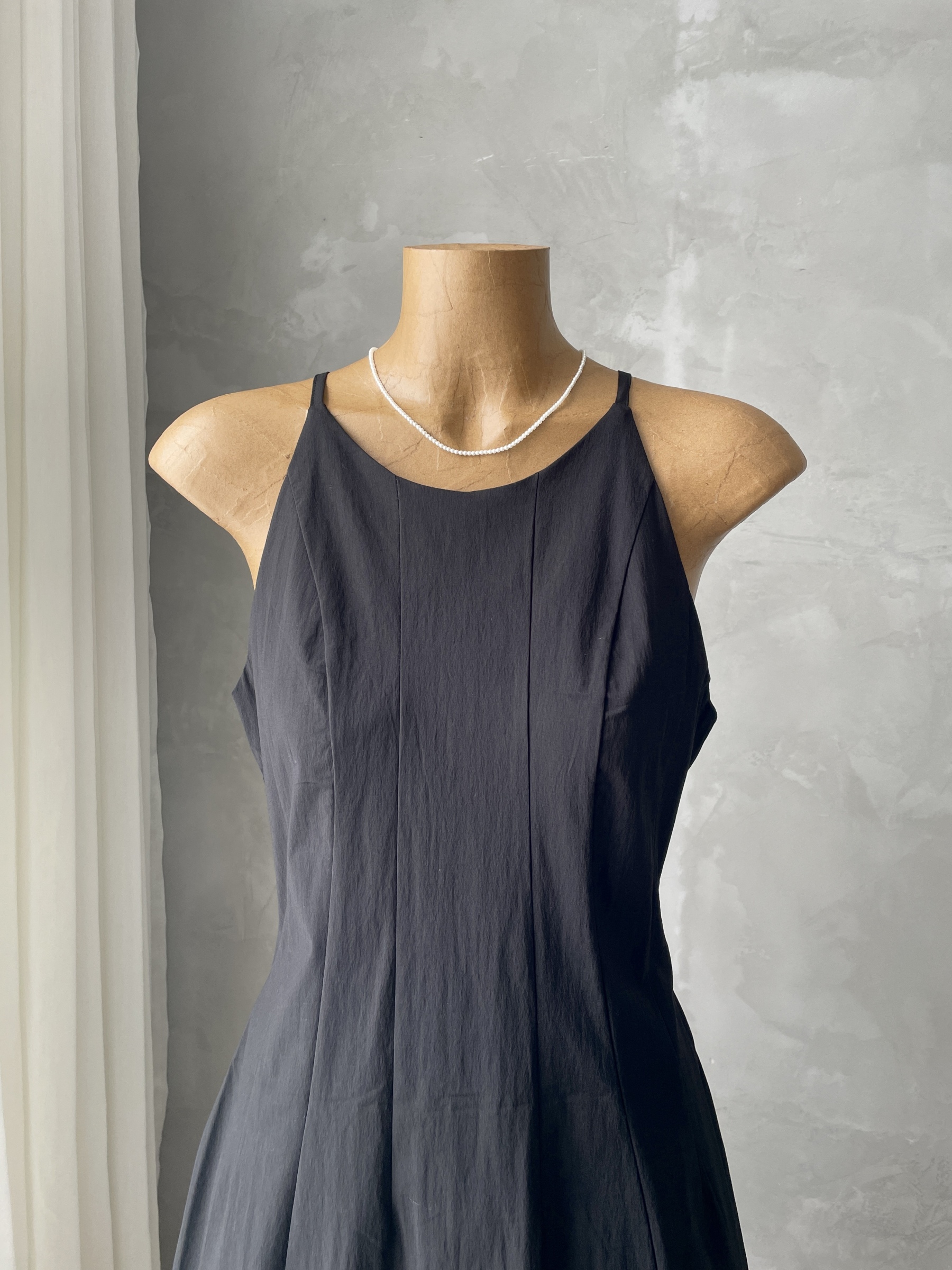 Keyla Halter Neck Dress with Pocket-The Black Bow-