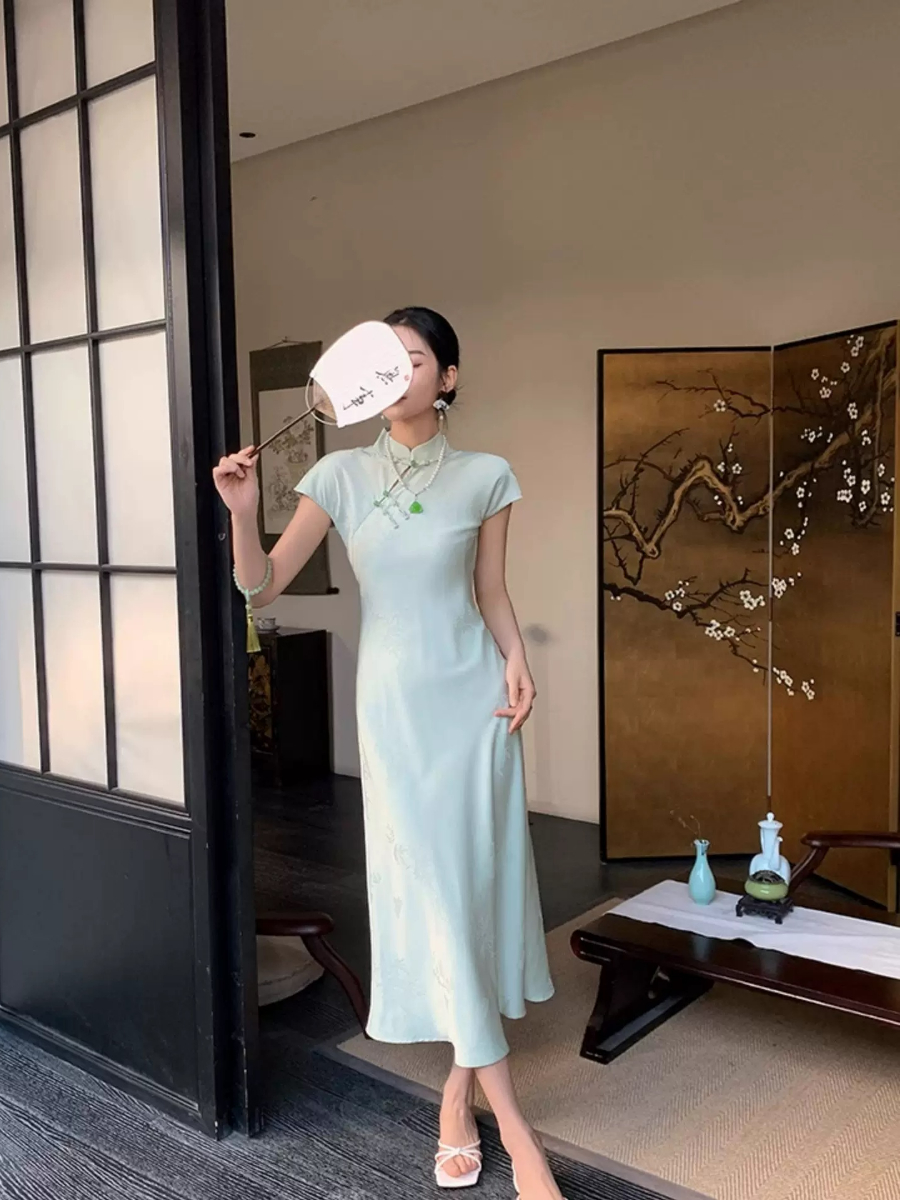 Yu Fei A-Line Cheongsam