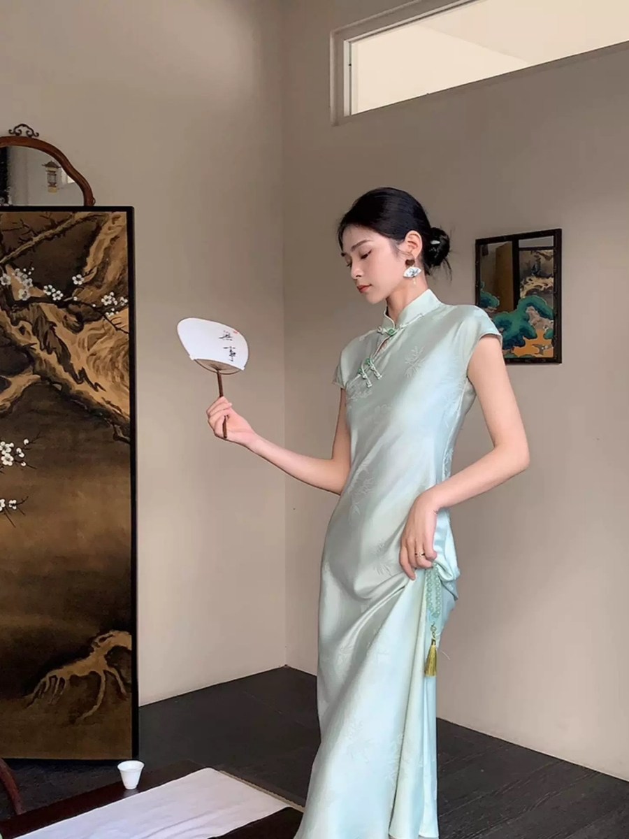 Yu Fei A-Line Cheongsam