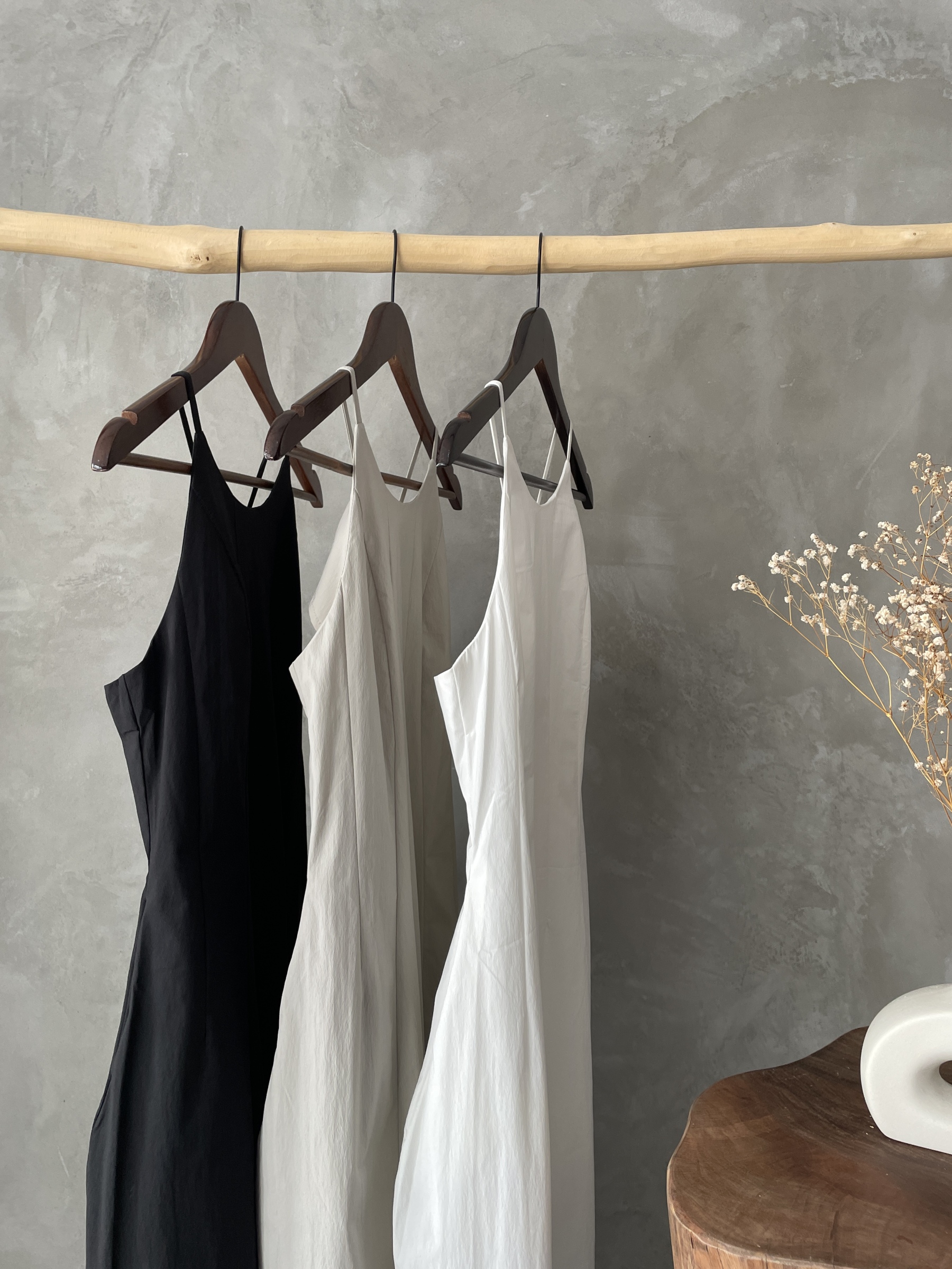 Keyla Halter Neck Dress with Pocket-The Black Bow-