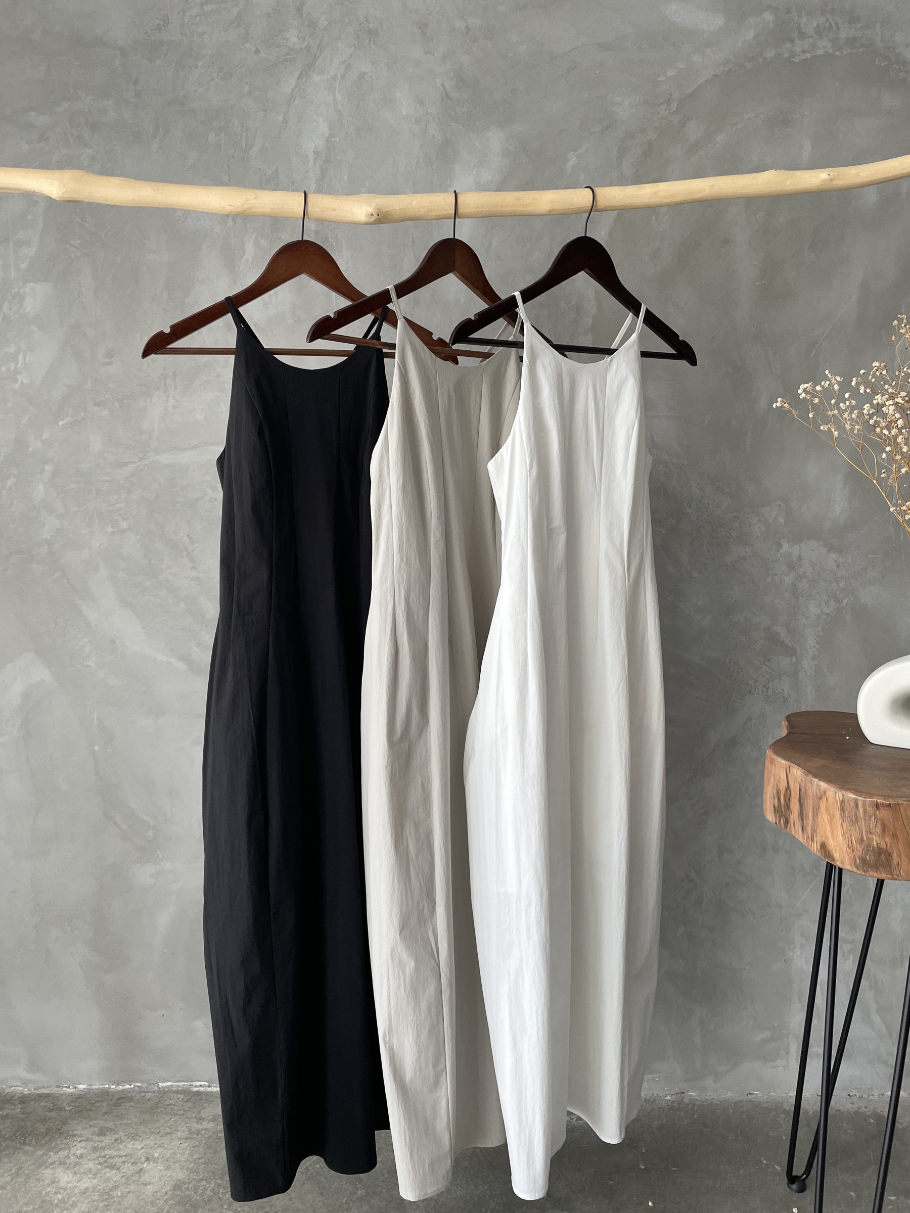 Keyla Halter Neck Dress with Pocket-The Black Bow-