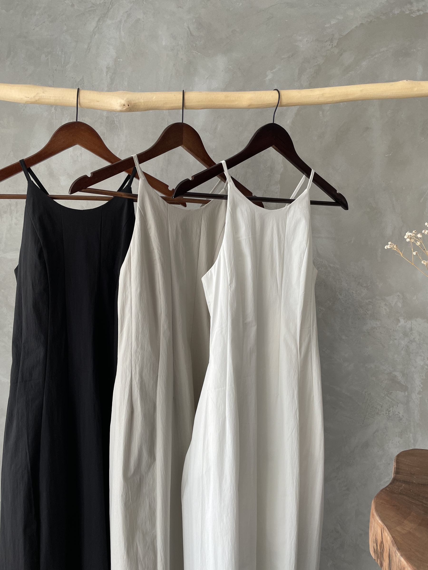 Keyla Halter Neck Dress with Pocket-The Black Bow-