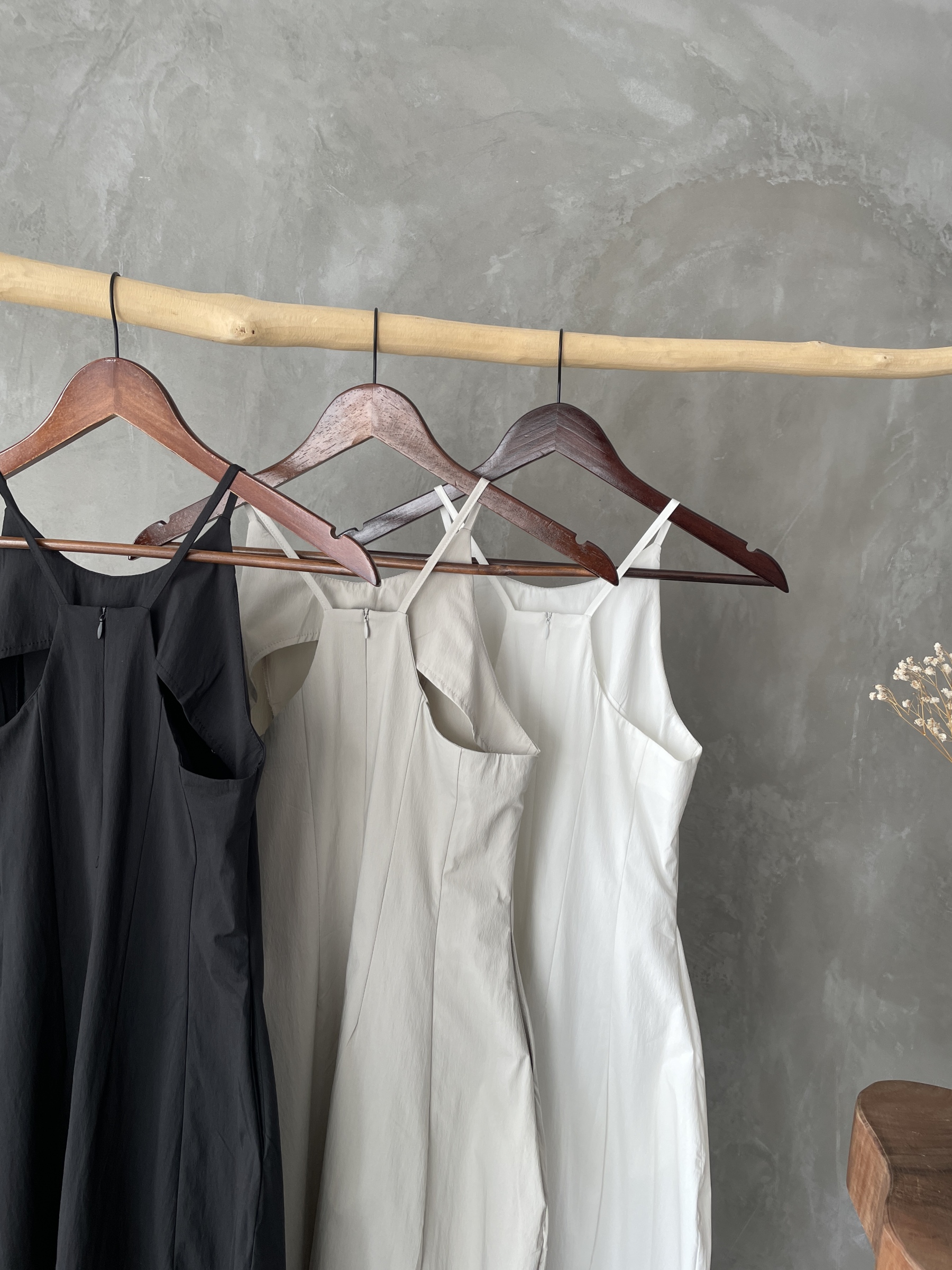 Keyla Halter Neck Dress with Pocket-The Black Bow-