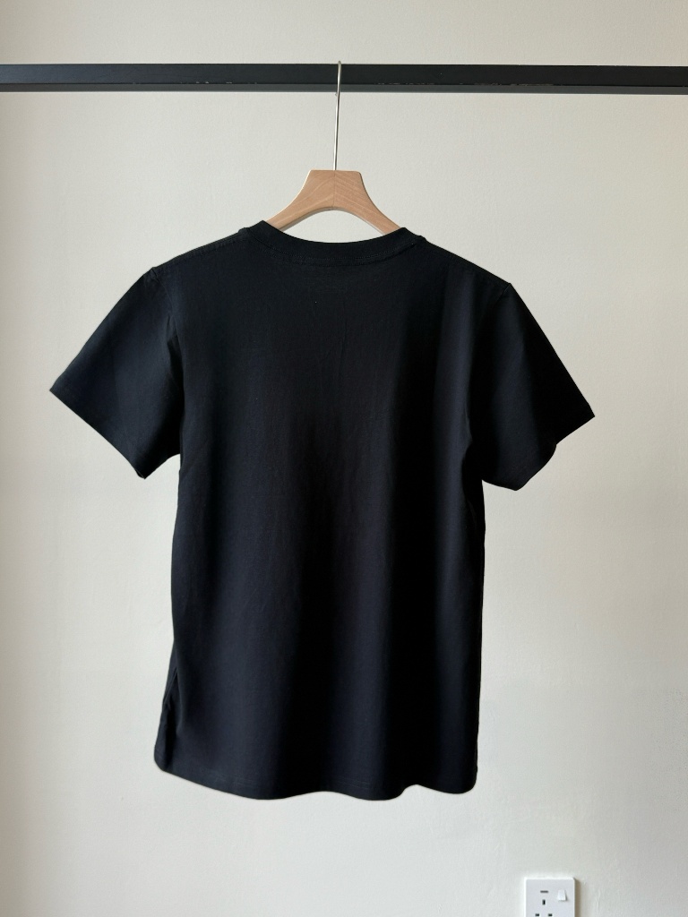 Vivian Graphic Tee