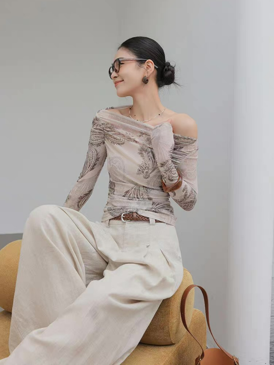 Marquise Feather Print Two Way Top (One/ Off Shoulder)