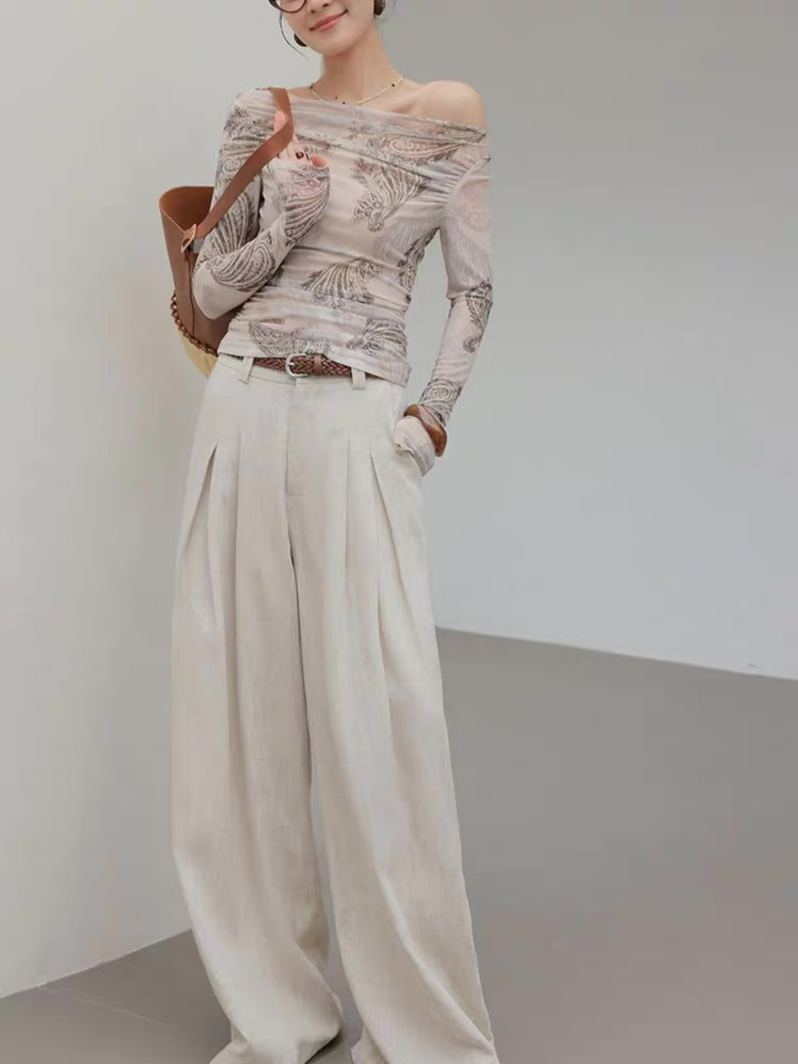 Marquise Feather Print Two Way Top (One/ Off Shoulder)