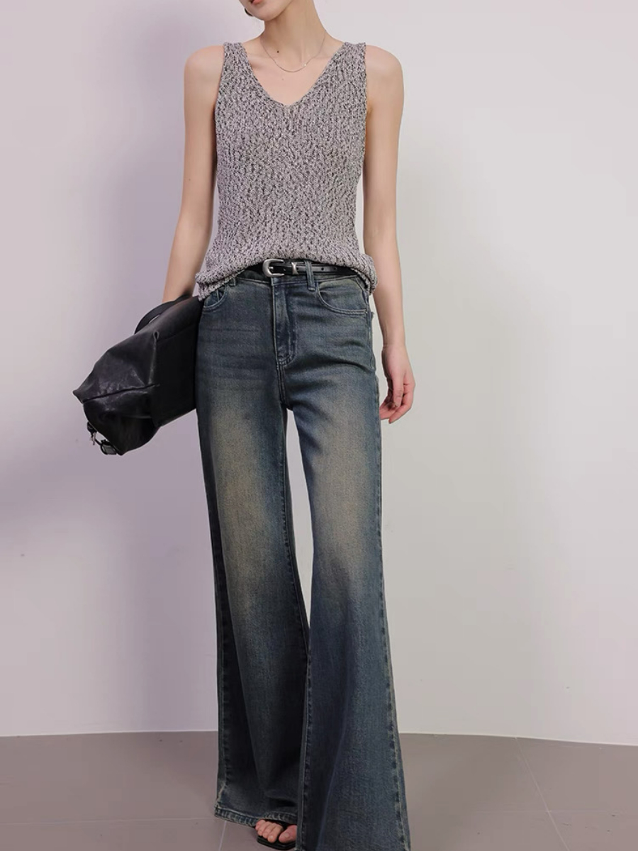 Murphie V-Neck Knit Top