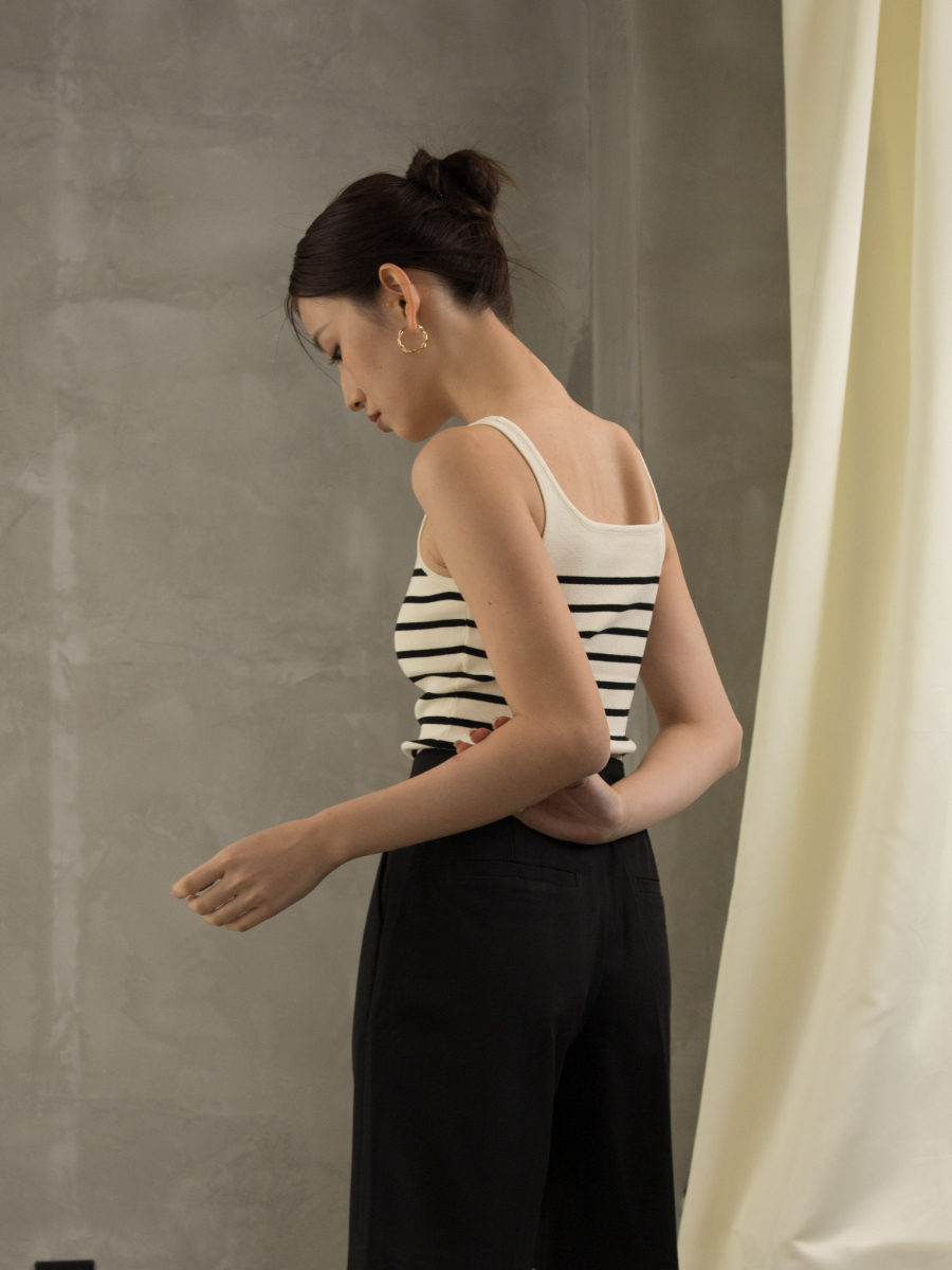 Gya Striped Knit Top (Discounted-Free Size)-The Black Bow-