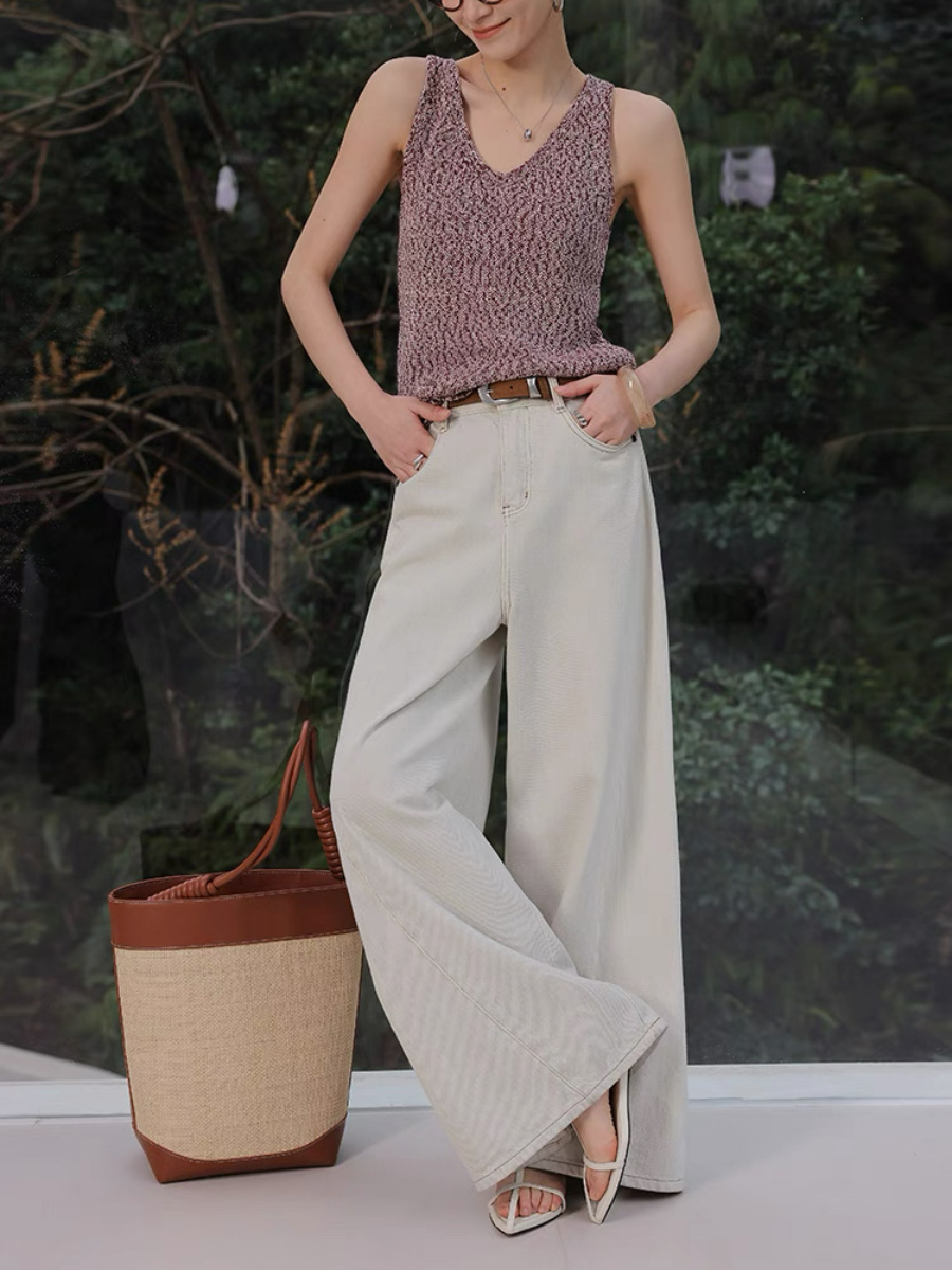 Murphie V-Neck Knit Top