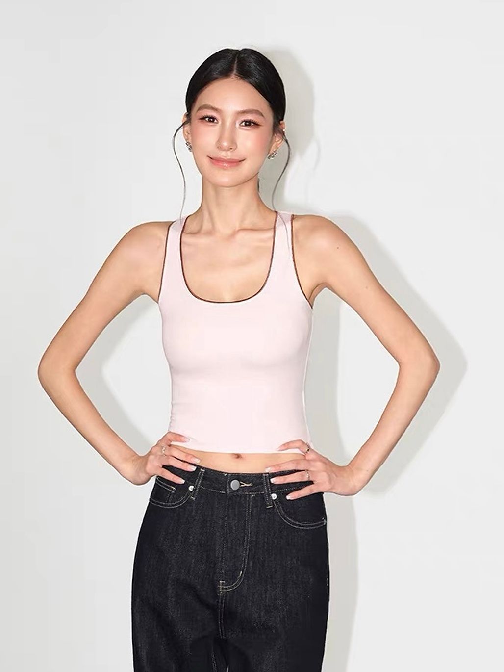 Vagmi Color Binding Crop Top