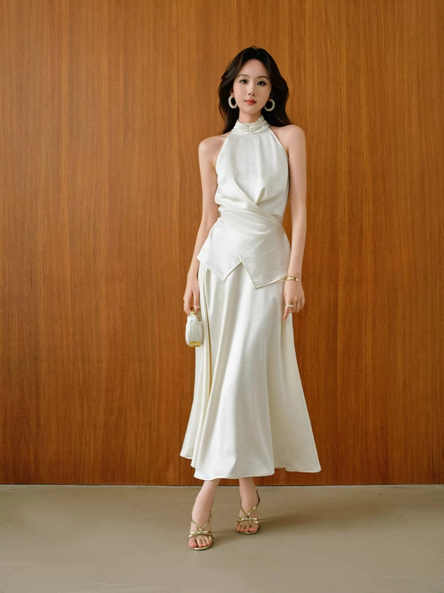 Yulietta Halter Neck Tie Back Top & Umbrella Skirt