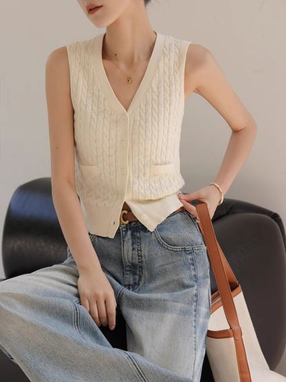 Medie Twist Knit V-Neck Top