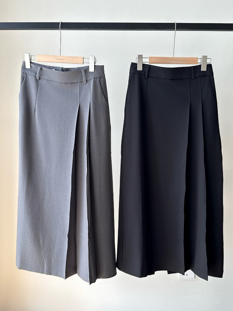Helena OL Skirt (Discounted-M, L size)