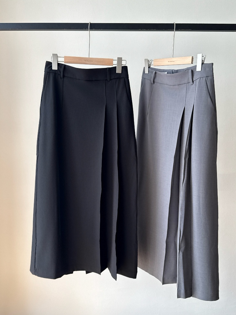 Helena OL Skirt (Discounted-M, L size)