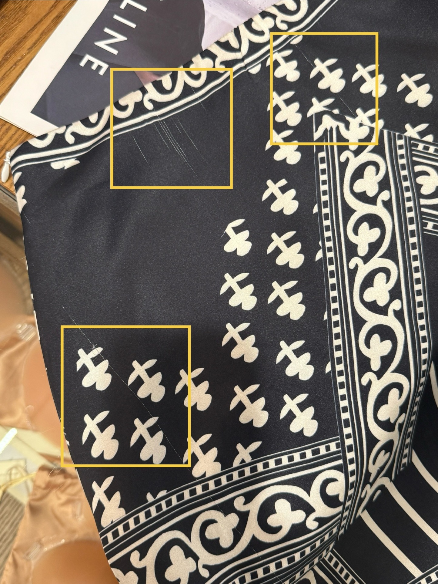 Videl Graphic Printing Skirt (Rejected-M size)