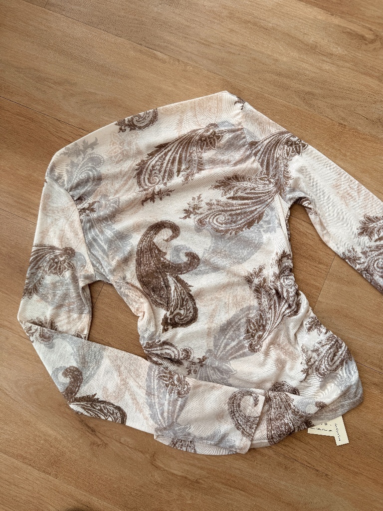 Marquise Feather Print Two Way Top (One/ Off Shoulder)