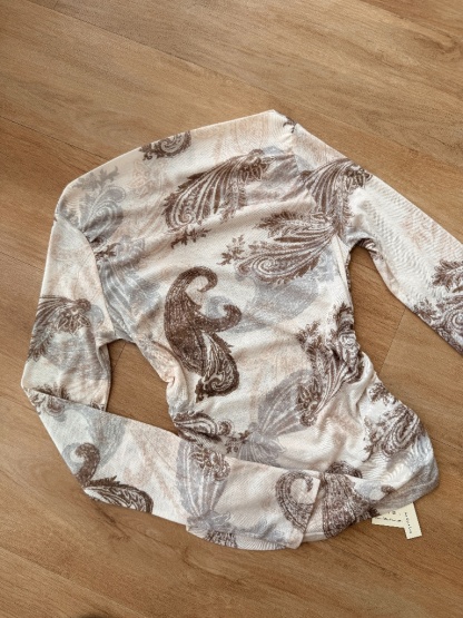 Marquise Feather Print Two Way Top (One/ Off Shoulder)