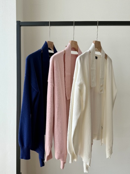 Vega V-Neck Top