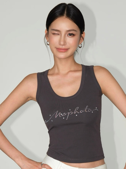 Willy Rhinestones Alphanet Scoop Neck Top