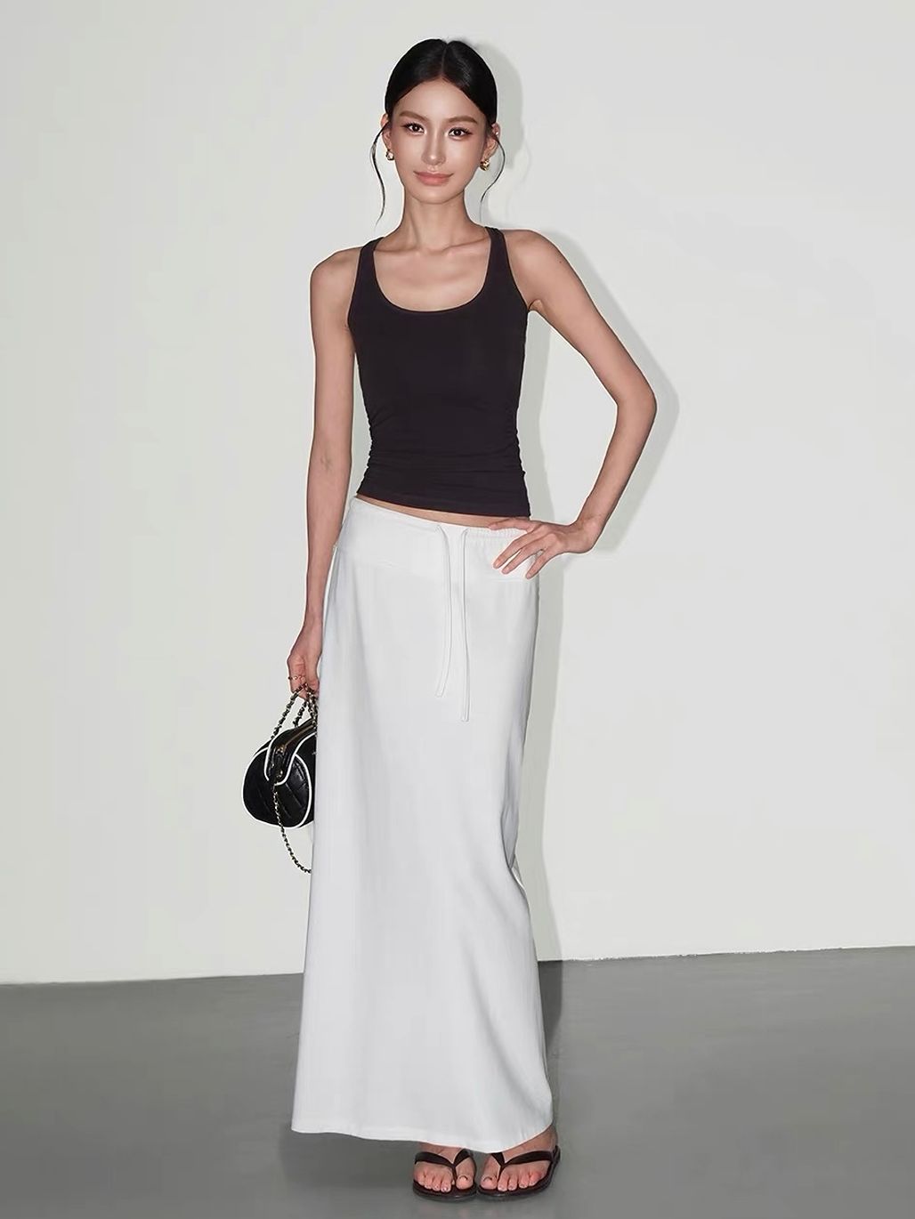 Veeksha Scoop Neck Ruched Tank Top