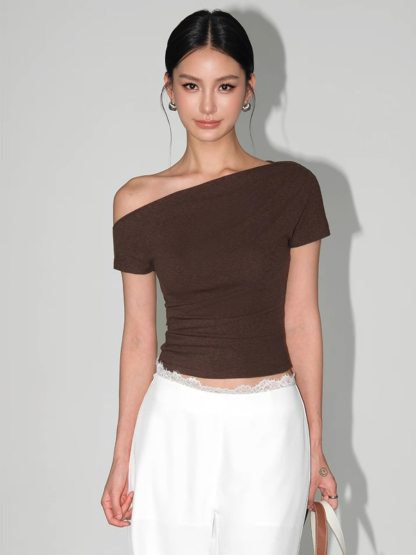 Wynn One Shoulder Knit Top