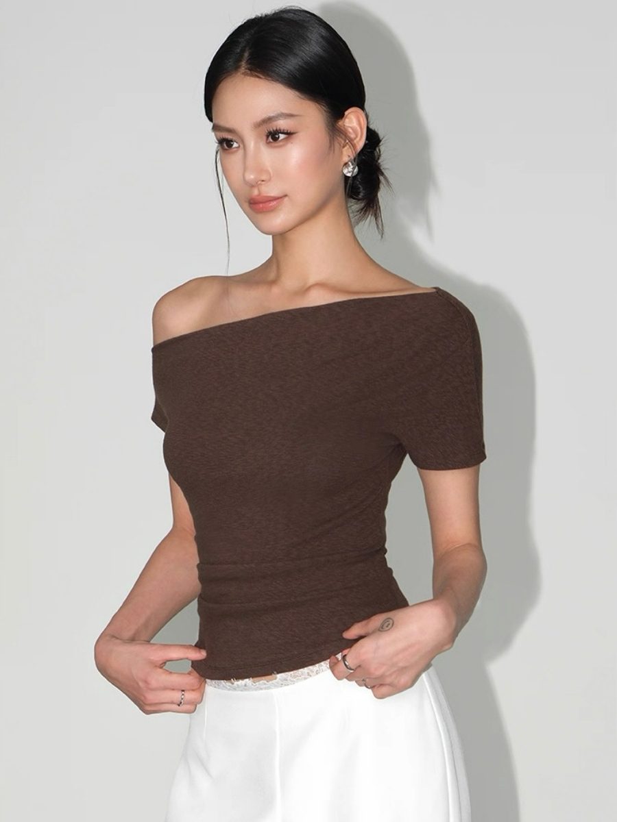 Wynn One Shoulder Knit Top