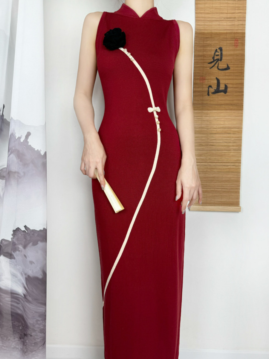 Yun Ye One Rose Knit Cheongsam-The Black Bow-