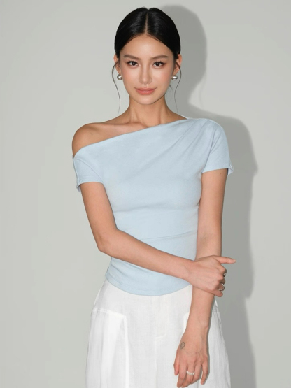 Wynn One Shoulder Knit Top