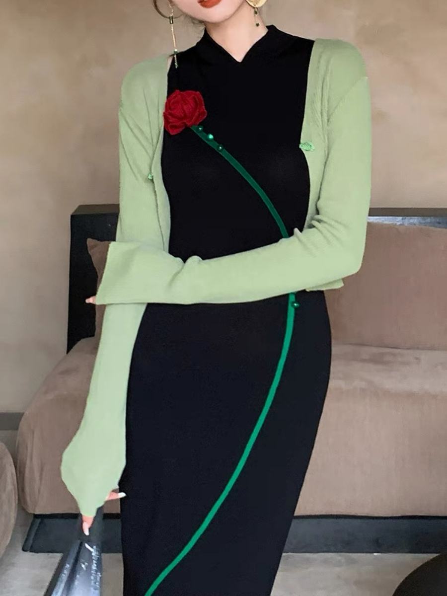 Yun Ye One Rose Knit Cheongsam-The Black Bow-
