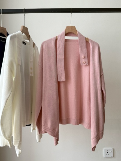 Vega V-Neck Top
