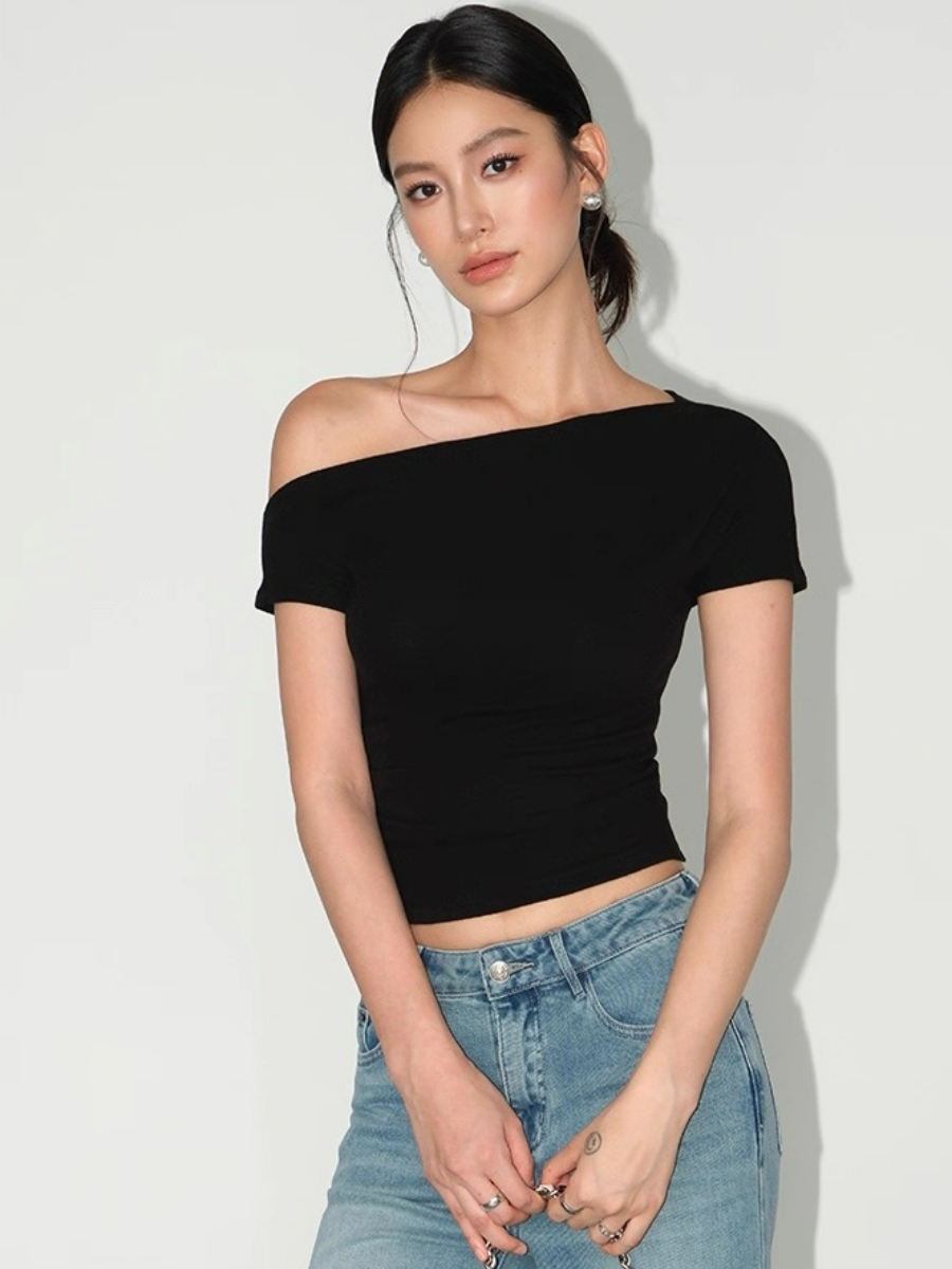 Wynn One Shoulder Knit Top