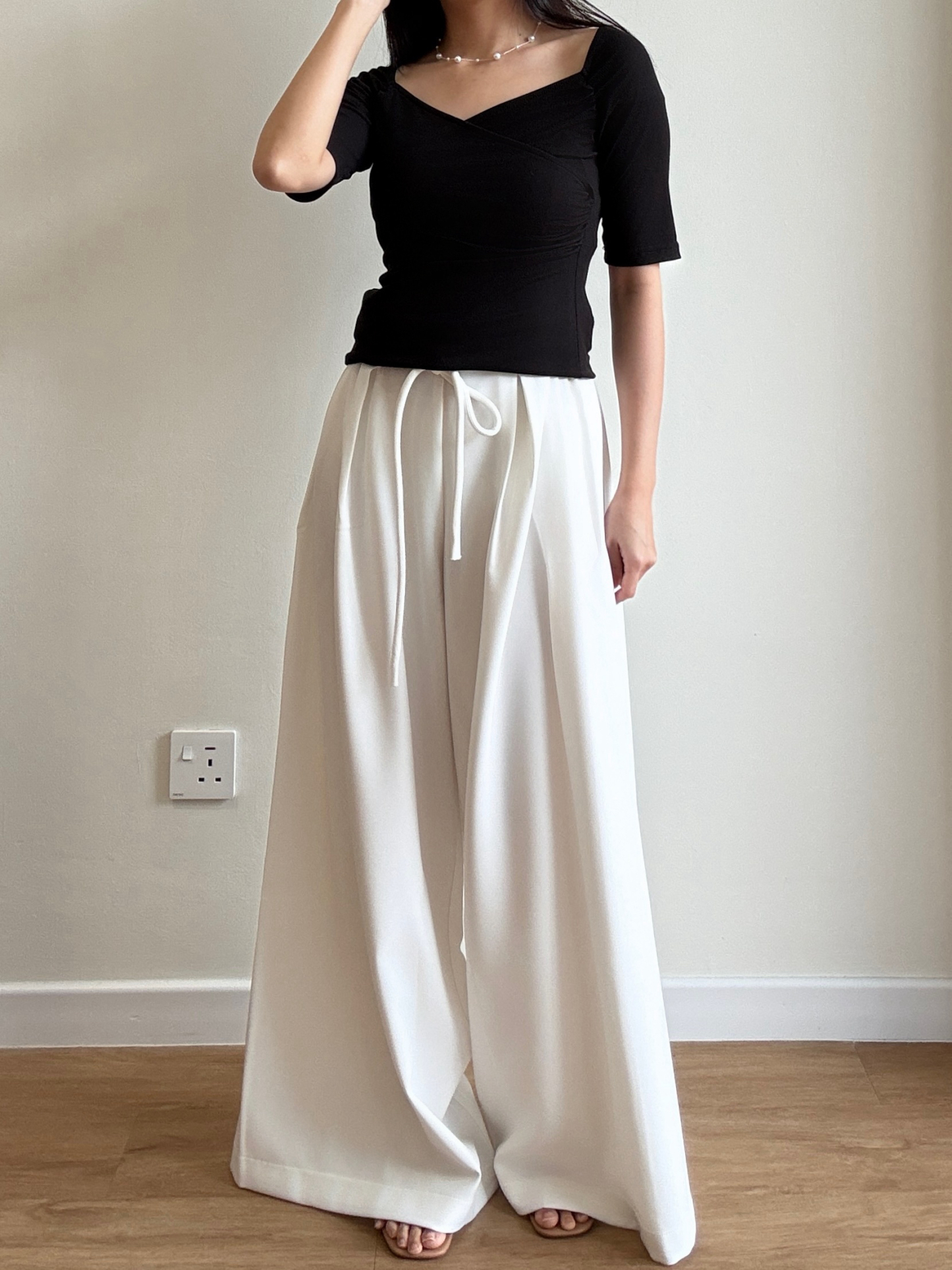 Georgia Off Shoulder Sweetheart Neckline Knit Top